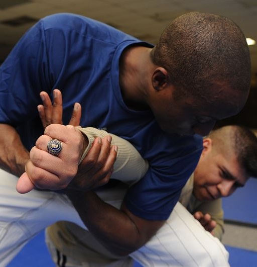 Gracie Brazilian Jiu-Jitsu - 3rd Degree Black Belt ...